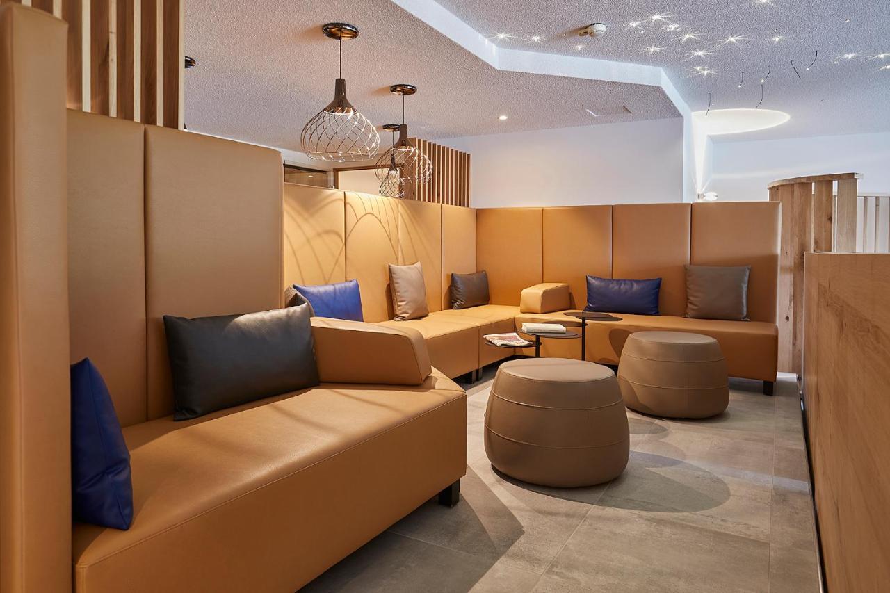 Erfurths Bergfried Ferien & Wellnesshotel Hinterzarten Ngoại thất bức ảnh