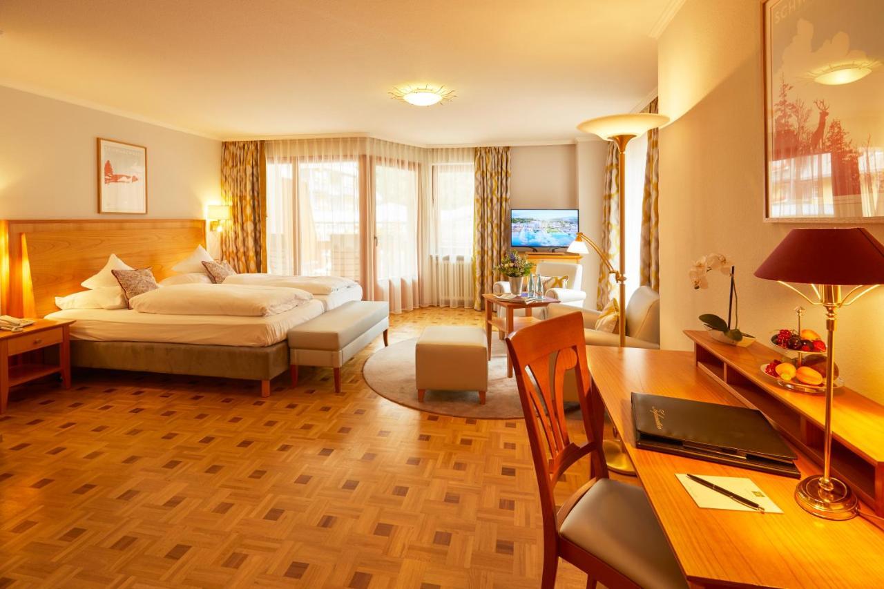 Erfurths Bergfried Ferien & Wellnesshotel Hinterzarten Ngoại thất bức ảnh