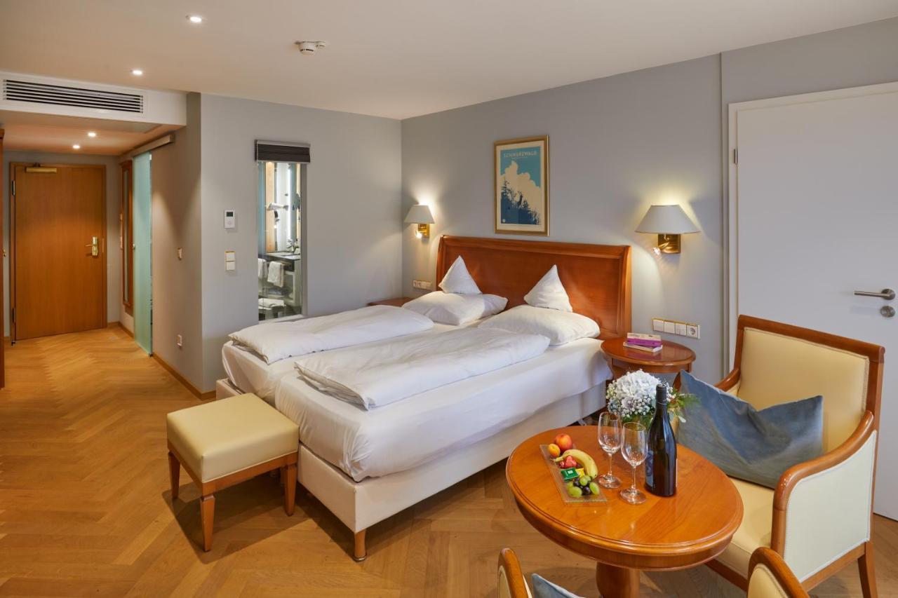 Erfurths Bergfried Ferien & Wellnesshotel Hinterzarten Ngoại thất bức ảnh