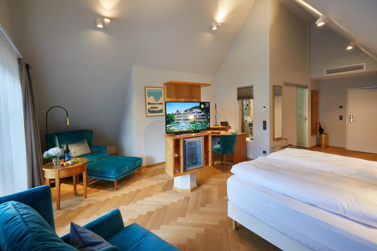 Erfurths Bergfried Ferien & Wellnesshotel Hinterzarten Ngoại thất bức ảnh