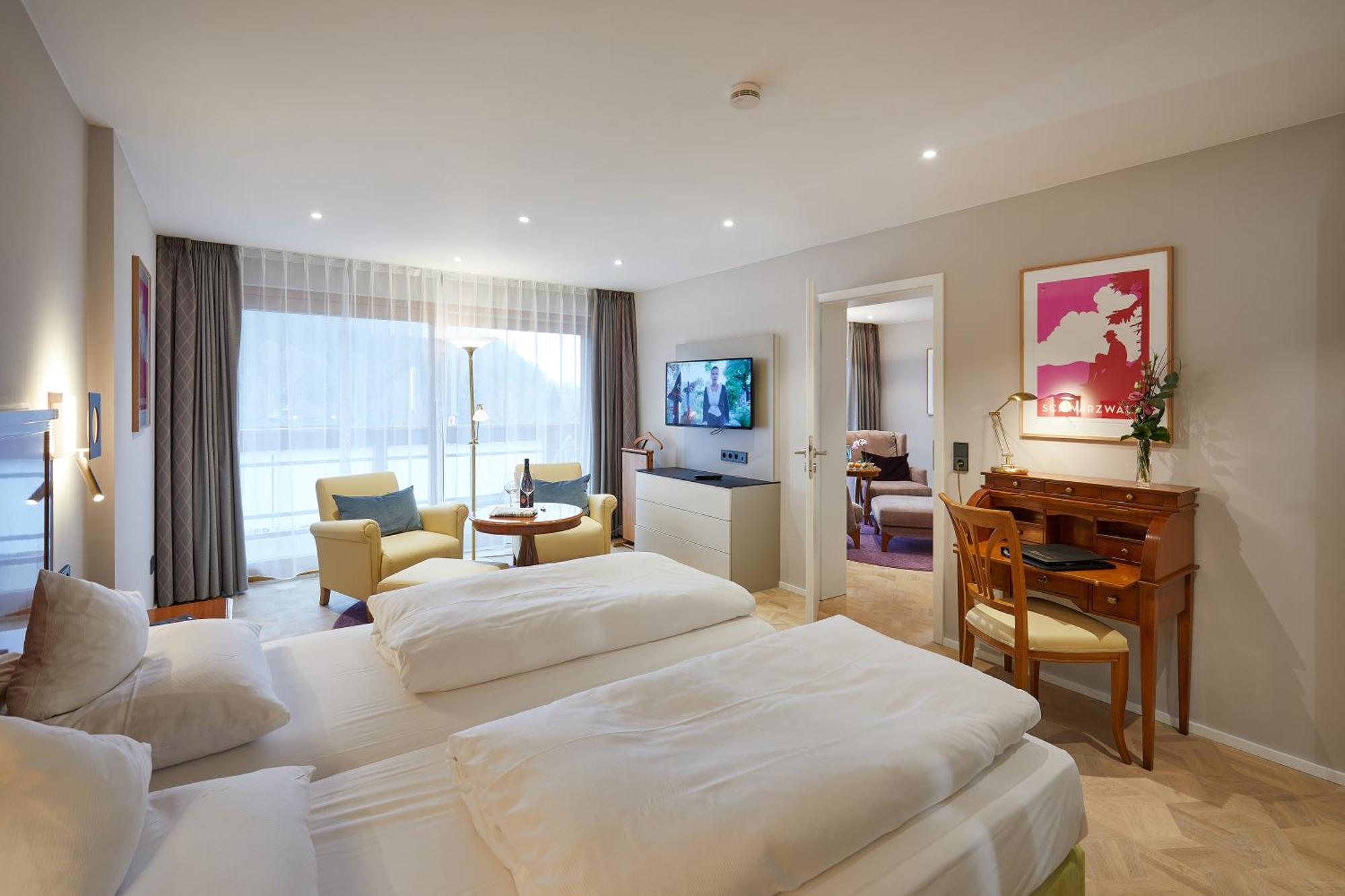 Erfurths Bergfried Ferien & Wellnesshotel Hinterzarten Ngoại thất bức ảnh