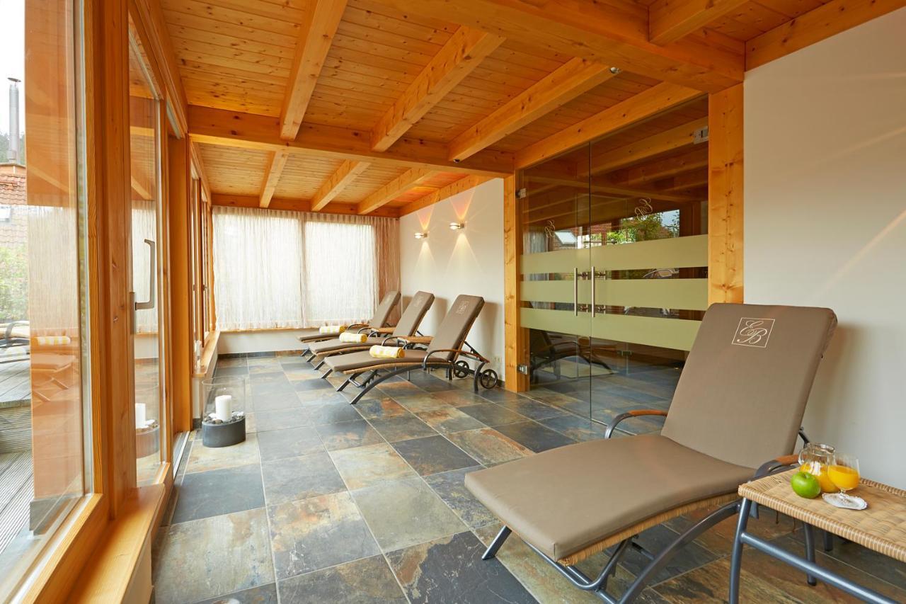 Erfurths Bergfried Ferien & Wellnesshotel Hinterzarten Ngoại thất bức ảnh