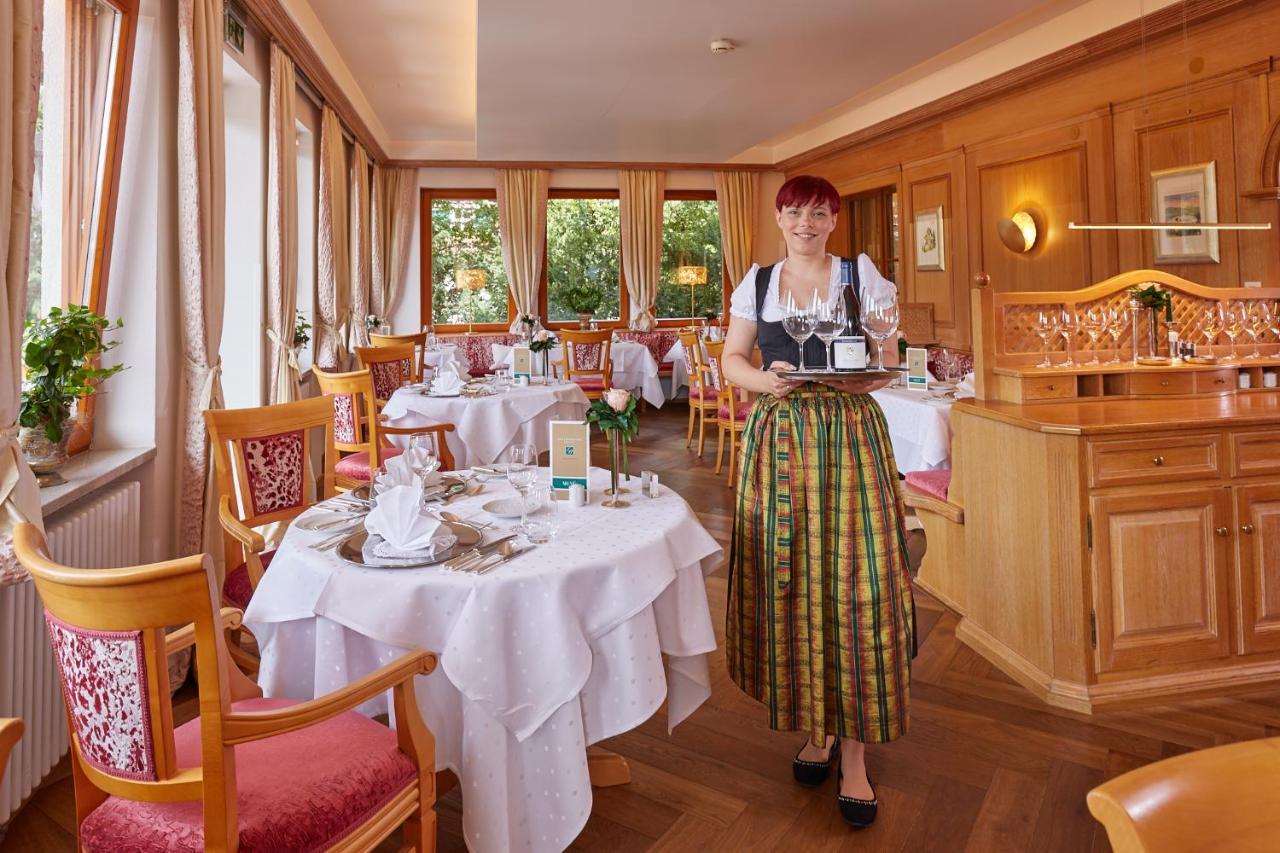 Erfurths Bergfried Ferien & Wellnesshotel Hinterzarten Ngoại thất bức ảnh