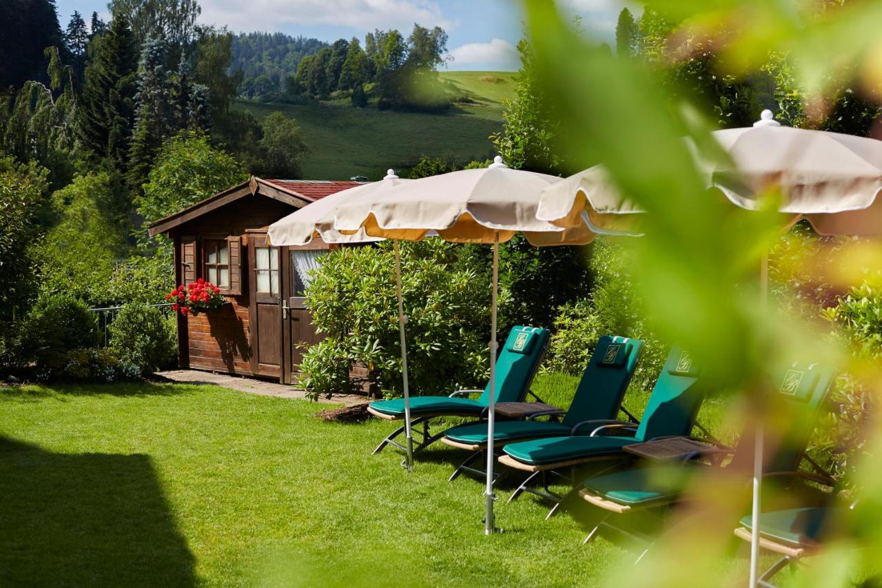 Erfurths Bergfried Ferien & Wellnesshotel Hinterzarten Ngoại thất bức ảnh